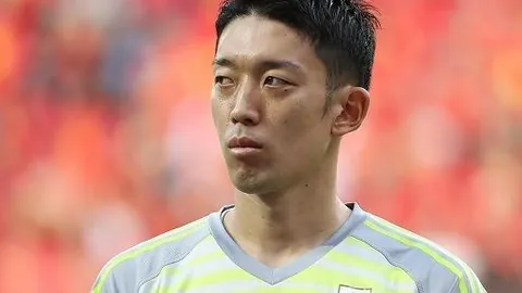 “印尼球迷炮轰0-3败绩：克鲁伊维特遭解职，教练更替背后原因何在？”